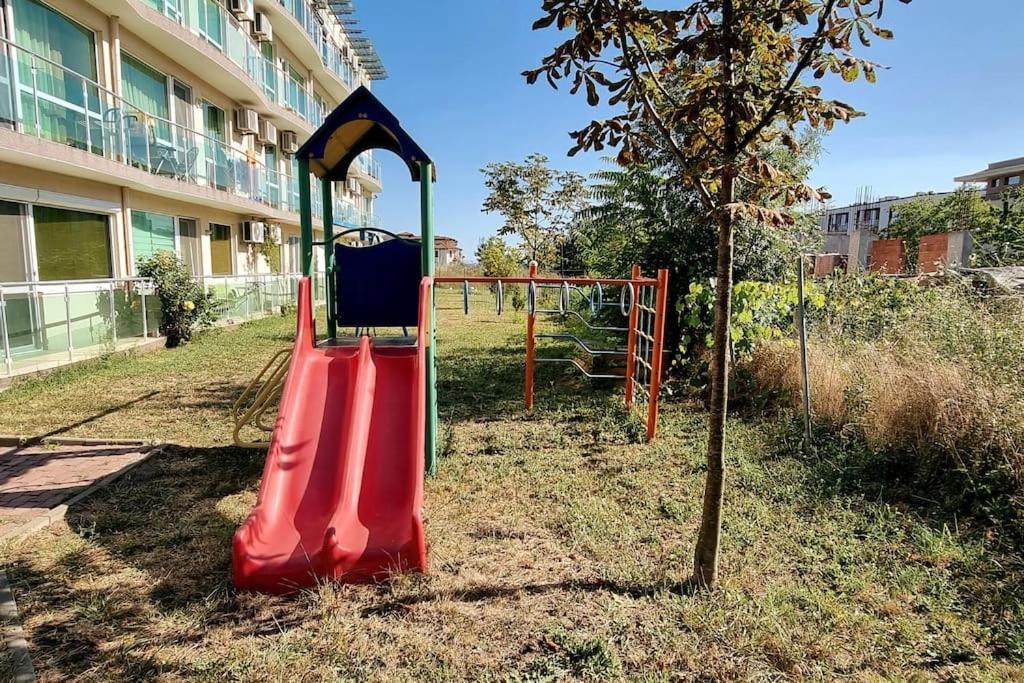 Уютен Апартамент Близо До Морето Igroeg Burgas Stad Buitenkant foto